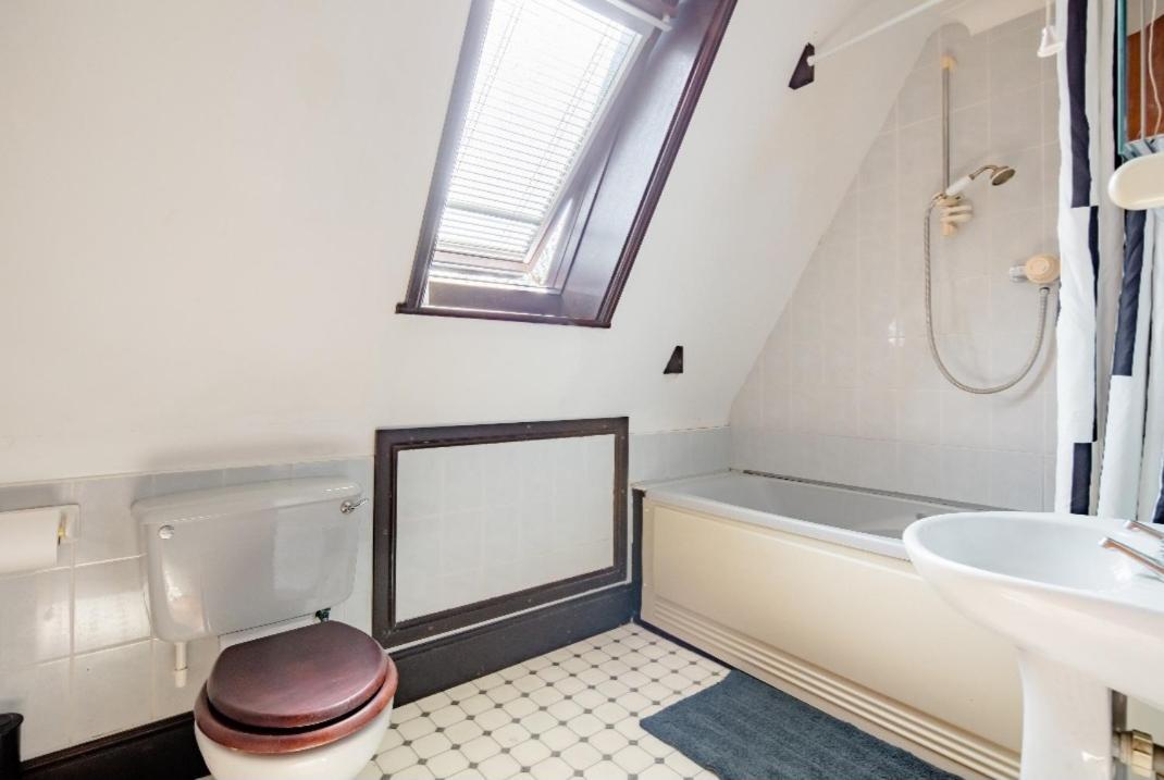 Double Room 2 Mins From Station Belvedere Eksteriør billede